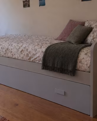 Letto con materasso e rete estraibile