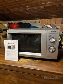 Forno Microonde Sekom