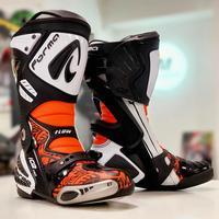 Stivale racing moto forma ice pro flow petrucci