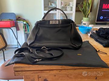Borsa a tracolla fendi peekaboo