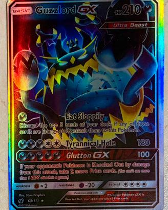 Carta da collezione Pokemon Guzzlord GX 63/111
