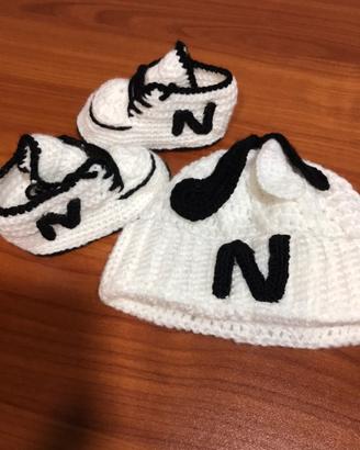 Scarpette e cappellino bimbi