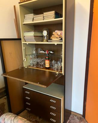 Mobile con bar