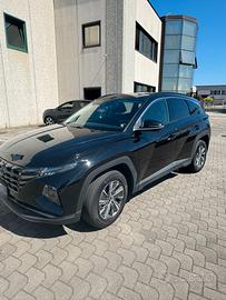 Hyundai Tucson hybrid 