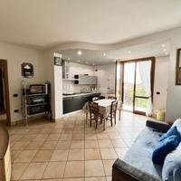 Accogliente Trilocale Semi-nuovo con Ascensore e G