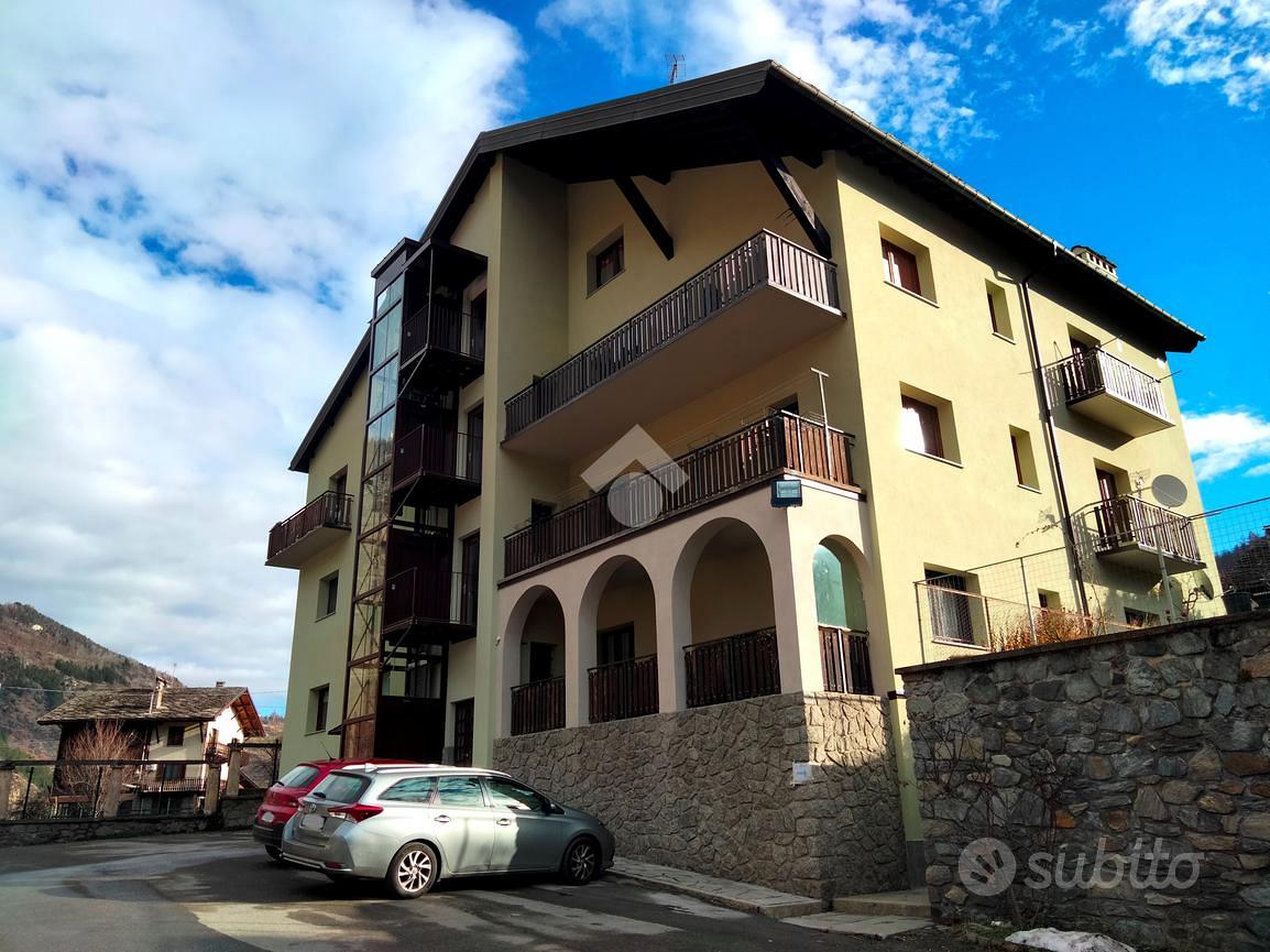 5 LOCALI A ARVIER - Altro