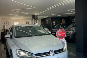 Volkswagen Golf 1.6 TDI 115 CV DSG 5p. Executive B