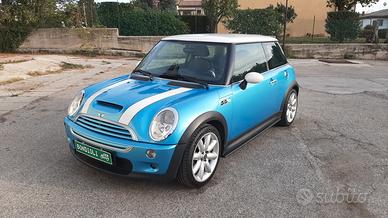 Mini Cooper S R53 2003