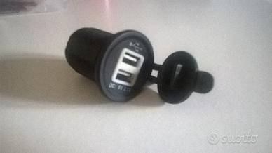 Doppia porta usb di ricarica 5V cellulari e altro