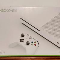 Console Xbox One S 1 TB Boxata