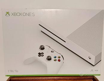 Console Xbox One S 1 TB Boxata