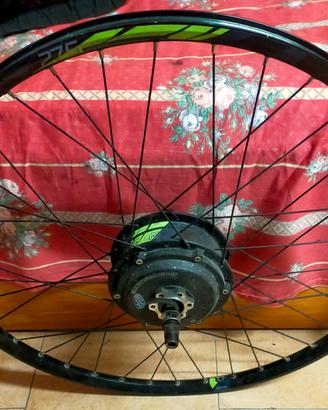 ruota completa di motore rockrider E-ST 100