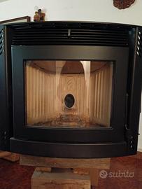 Stufa pellet Ravelli SARA