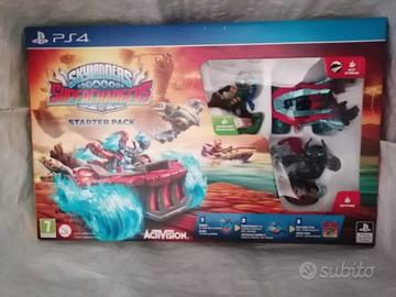 Skylanders SuperChargers Starter Pack PS4