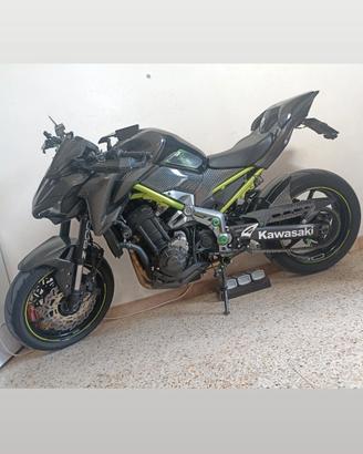 Kawasaki Z900 (2017)  pronta all'uso