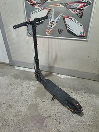 Monopattino elettrico 