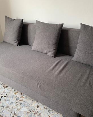 Divano letto matrimoniale IKEA NYHAMN con cuscini