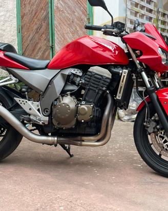 Kawasaki Z750 del 2004