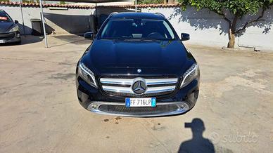 Mercedes-benz GLA 200 d Automatic 4Matic Premium