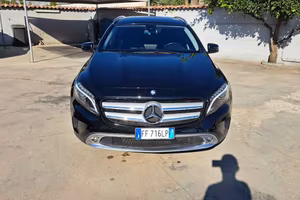 Mercedes-benz GLA 200 d Automatic 4Matic Premium