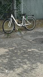 Mi hanno rubato la bicicletta.