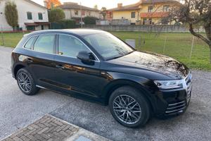 Audi Q5 2.0 TDI 190CV quattro S tronic - Perfetta