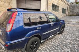 Nissan x - trail 2.2 dci