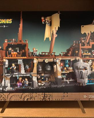 Lego IDEAS The Goonies - Bundle 21363 + GWP 40773