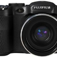 Fujifilm FinePix S2950 bridge + custodia