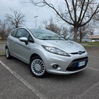 Ford Fiesta 1.2 Benzina 3 porte - OK Neopatentati