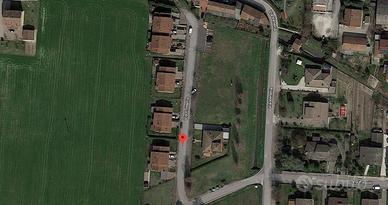Terreno di 884 m² a Guastalla