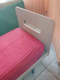Letto singolo con ruote