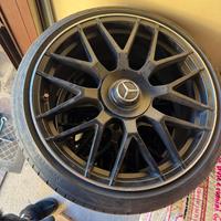 Ruote  e cerchi originali mercedes 235/36 R19