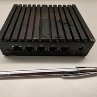 Mini Pc Senza ventole PfSense Firewall 4 Porte Gig