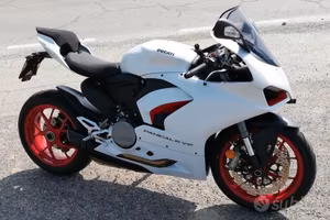 Ducati Panigale V2 -2021