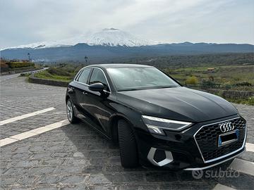 Audi A3 Sportback 30TDI S-tronic business advanced