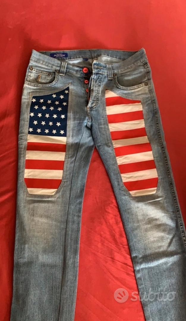 Jeckerson deals bandiera americana