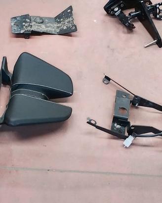 Porta targa e schienalino Honda X-ADV 750 2023
