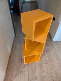 3 mensole a cubo arancioni