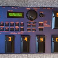 Pedaliera Boss GT-5 con effetti analogici