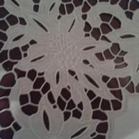 lenzuolo lino ricamato mano macchina