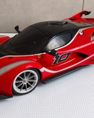 auto macchina automobile giocattolo Ferrari