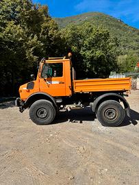 Unimog1400 + Lama ( SPAZZANEVE)