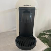 Macchina caffe nespresso vertuo