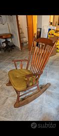 Sedia a dondolo anni 70