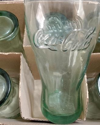 bicchieri coca cola