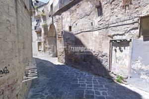 APPARTAMENTI AL CENTRO STORICO DA RISTRUTTURARE TO