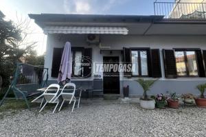 TRILOCALE IN CORTE SENZA SPESE CONDOMINIALI