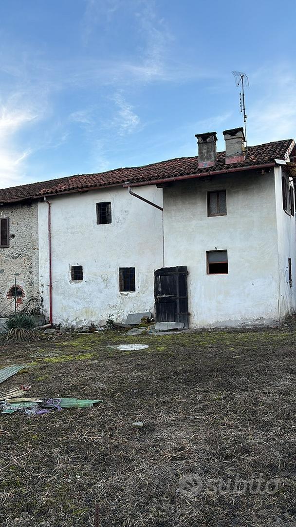 Casa con due appartamenti e giardino - Vista 4