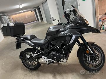 Benelli trk 502